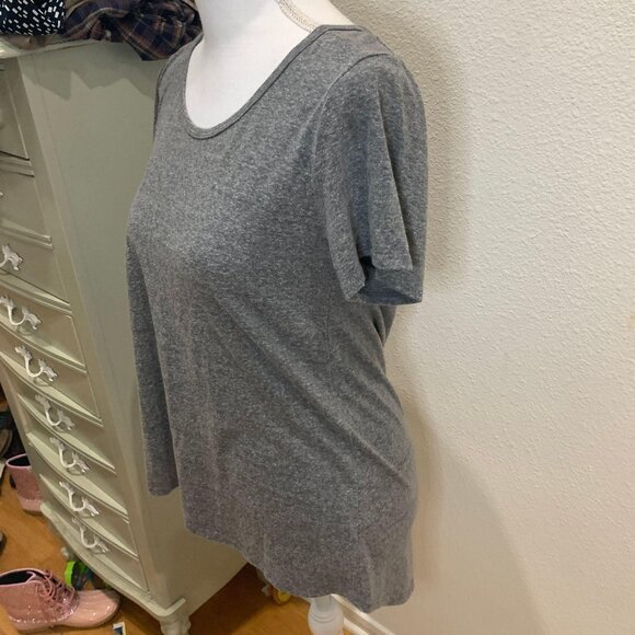 LuLaRoe Gray Heathered Short Sleeve Relaxed Fit Womens T-Shirt Top Size S - Picture 2 of 5